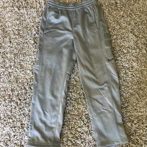 grey nike boys sweatpants